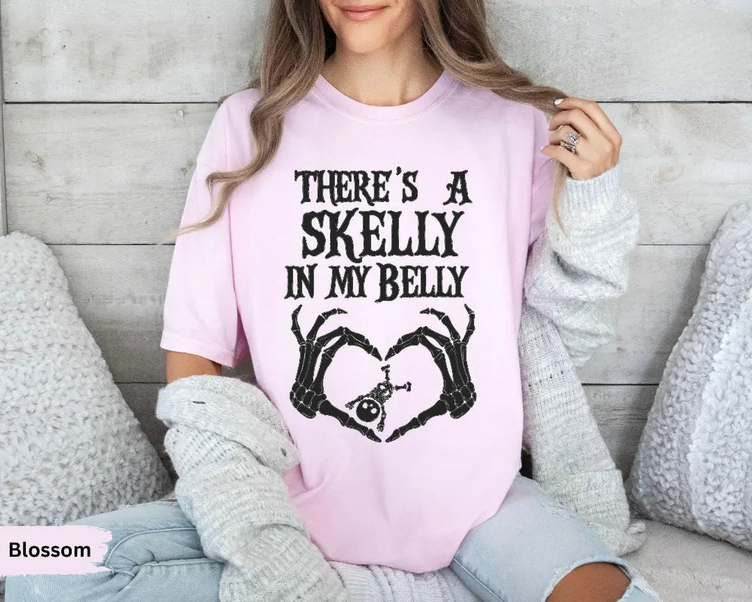 Comfort Colors Spooky Mama Announcement Tee, Halloween Pregnancy Shirt, Pregnancy T-shirt - AMBER 6